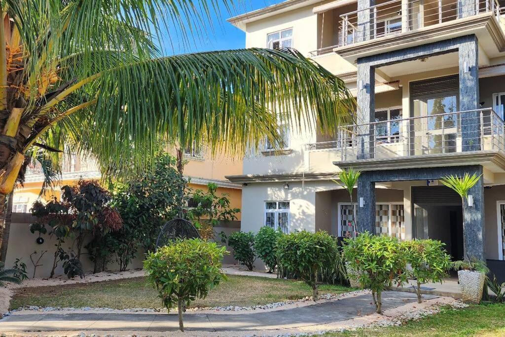 Number 8, 2Nd Floor, Pebble Bay Apartments Grand Baie Exterior foto